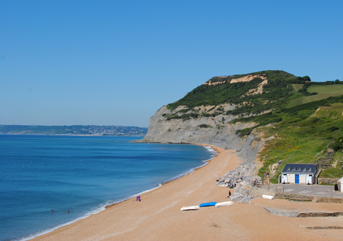 Lyme Regis Tourist Guide To The Historic Resort Of Lyme Regis